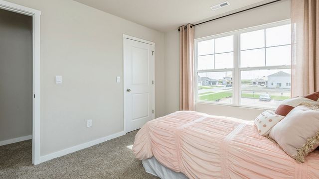 300 40th Street SW, Altoona, IA 50009
