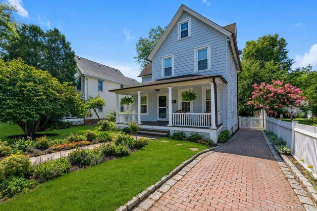 51 Tooker Avenue, Oyster Bay, NY 11771