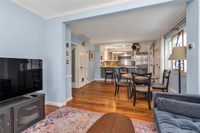51 Tooker Avenue, Oyster Bay, NY 11771