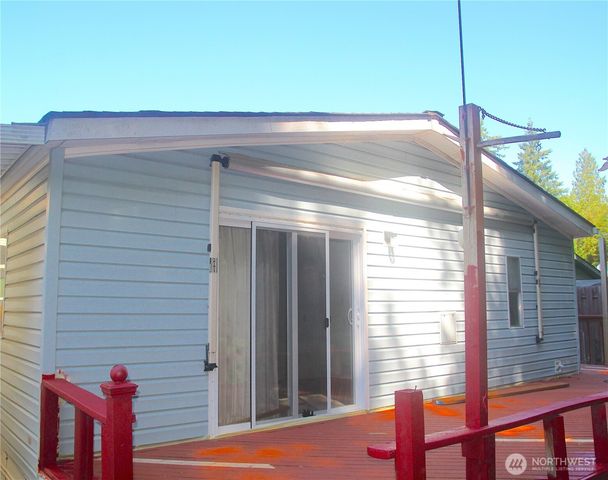 161 Sereno Circle Drive, Bremerton, WA 98312