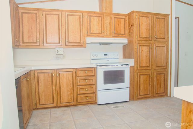 161 Sereno Circle Drive, Bremerton, WA 98312