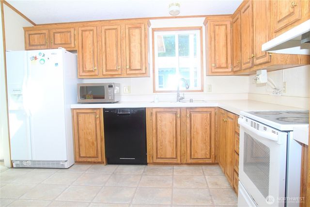 161 Sereno Circle Drive, Bremerton, WA 98312