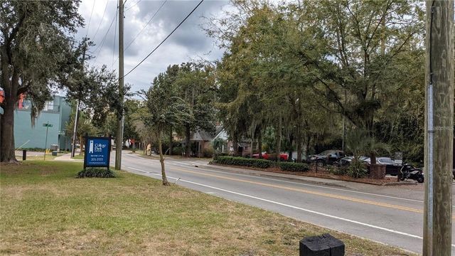 1618 NW 4TH AVENUE, Gainesville, FL 32603
