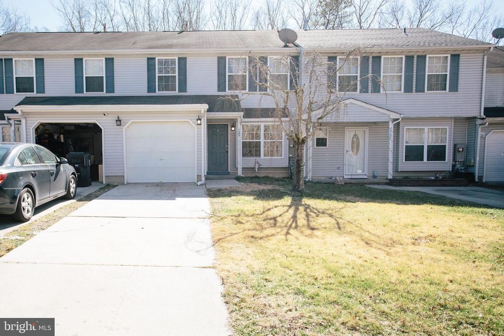 125 CROSLEY DR, Atco, NJ 08004