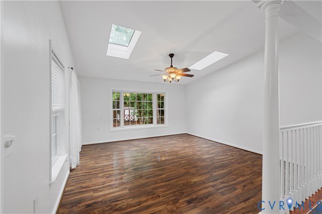 9404 Willow Ridge Dr, Glen Allen, VA 23060