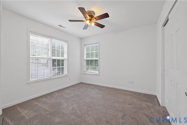 9404 Willow Ridge Dr, Glen Allen, VA 23060