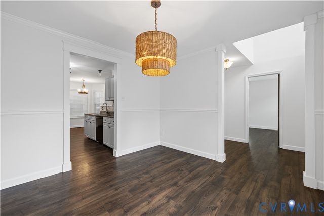9404 Willow Ridge Dr, Glen Allen, VA 23060