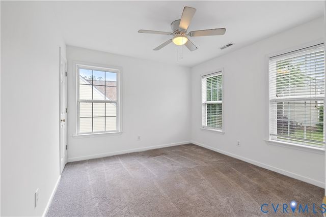 9404 Willow Ridge Dr, Glen Allen, VA 23060