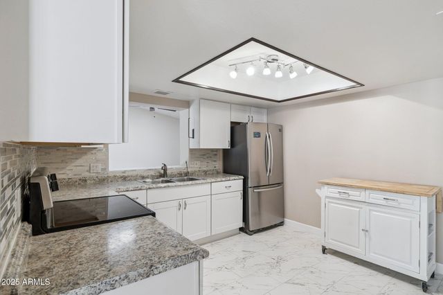 4662 W KINGS Avenue, Glendale, AZ 85306