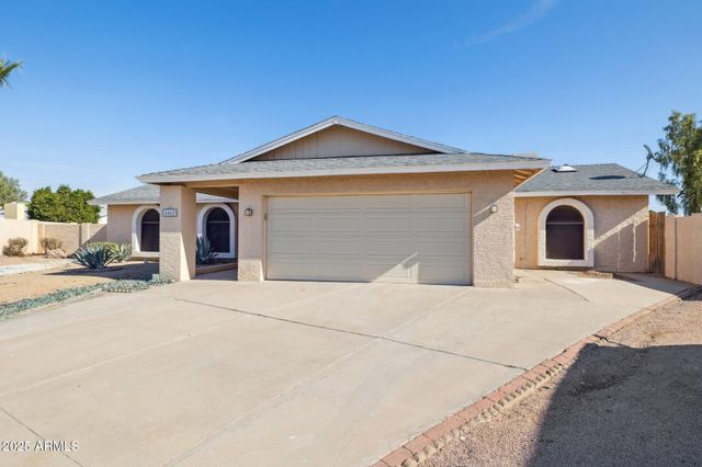 4662 W KINGS Avenue, Glendale, AZ 85306