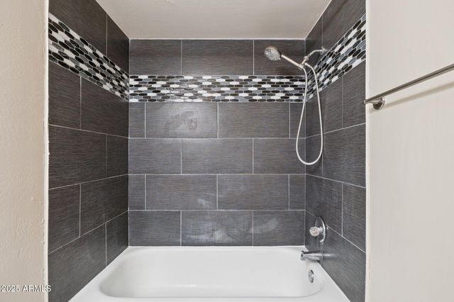 4662 W KINGS Avenue, Glendale, AZ 85306