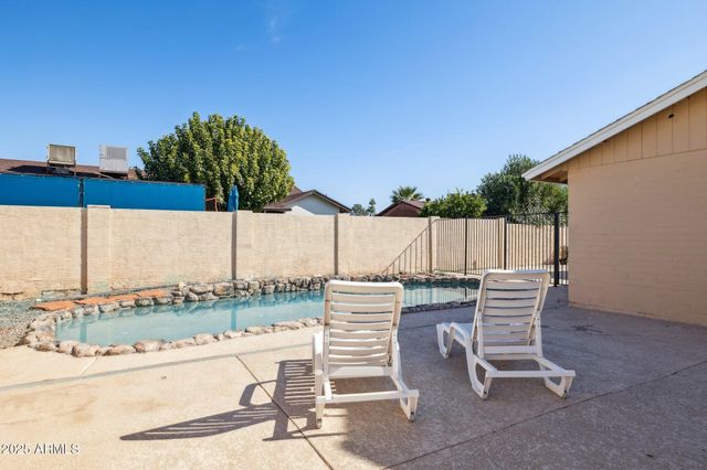 4662 W KINGS Avenue, Glendale, AZ 85306