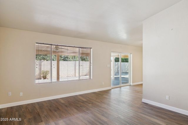 4662 W KINGS Avenue, Glendale, AZ 85306