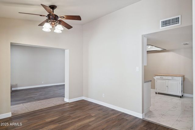 4662 W KINGS Avenue, Glendale, AZ 85306