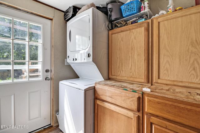 12118 Lantana Rd, Crossville, TN 38572