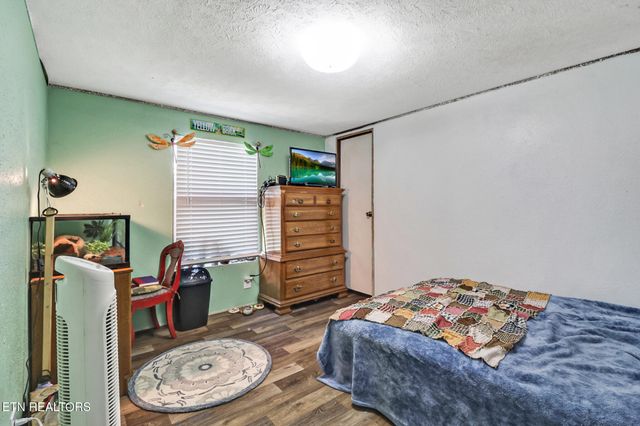 12118 Lantana Rd, Crossville, TN 38572