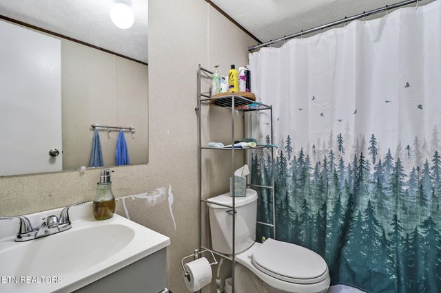 12118 Lantana Rd, Crossville, TN 38572