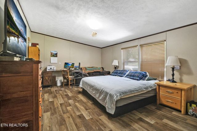 12118 Lantana Rd, Crossville, TN 38572