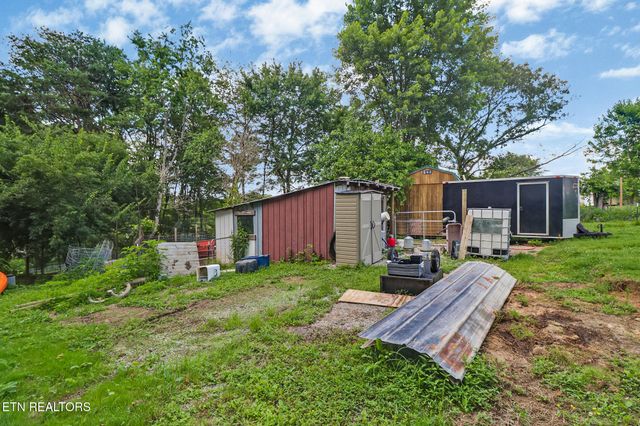 12118 Lantana Rd, Crossville, TN 38572