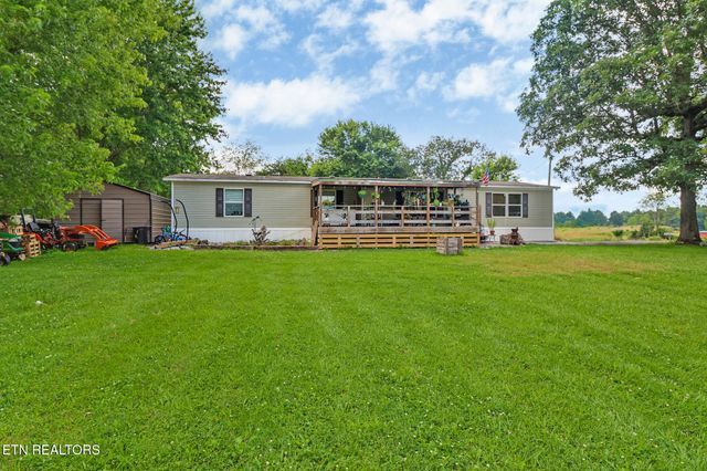 12118 Lantana Rd, Crossville, TN 38572