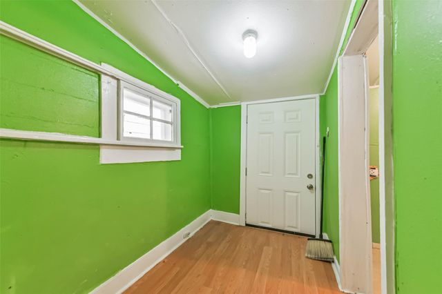 4016 Ursuline Street, Galveston, TX 77550