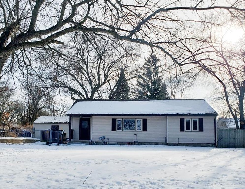 1800 131st Avenue NW, Coon Rapids, MN 55448