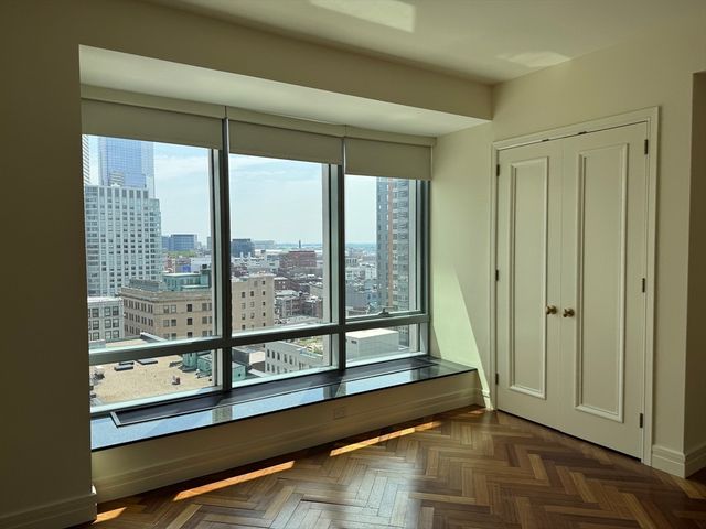 2 Avery St 19A, Boston, MA 02111