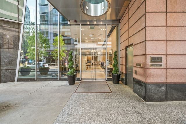 2 Avery St 19A, Boston, MA 02111