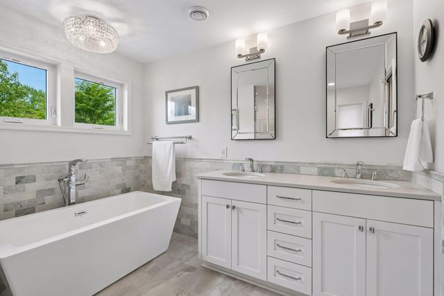 5533 Newton Avenue S, Minneapolis, MN 55419