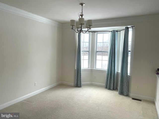 365 W BOULDER DR, Chalfont, PA 18914