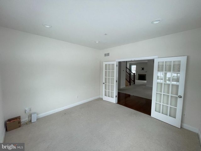 365 W BOULDER DR, Chalfont, PA 18914