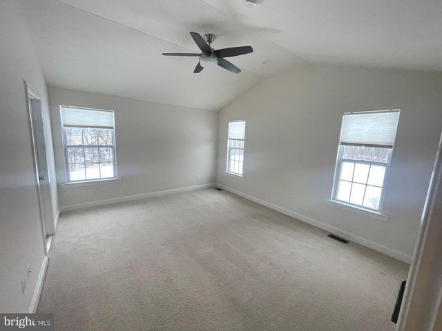 365 W BOULDER DR, Chalfont, PA 18914