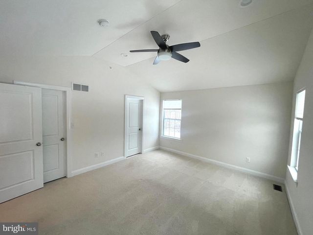 365 W BOULDER DR, Chalfont, PA 18914