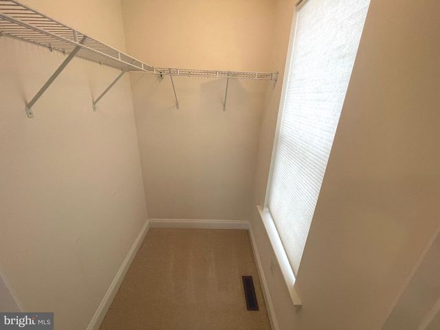 365 W BOULDER DR, Chalfont, PA 18914