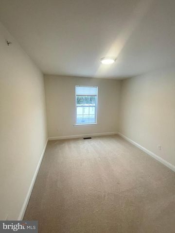 365 W BOULDER DR, Chalfont, PA 18914