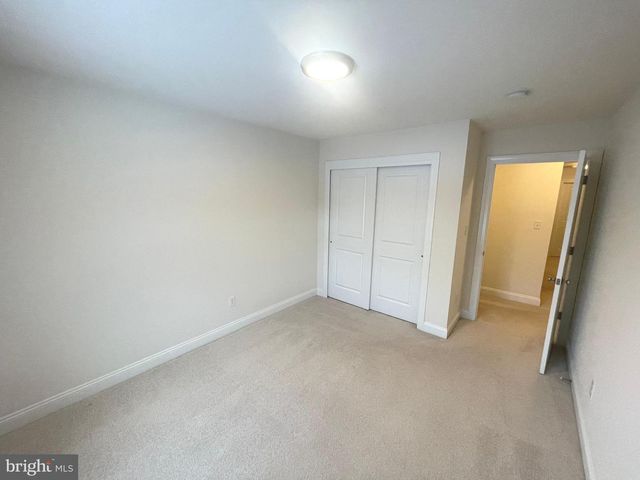 365 W BOULDER DR, Chalfont, PA 18914