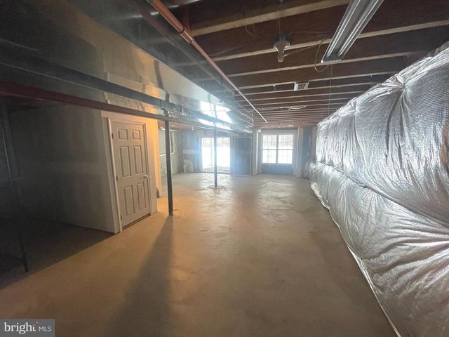 365 W BOULDER DR, Chalfont, PA 18914