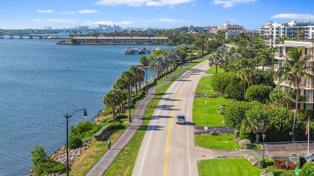 3610 S Ocean Boulevard 101, South Palm Beach, FL 33480