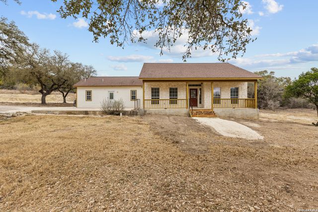 192 River Trail, Pipe Creek, TX 78063