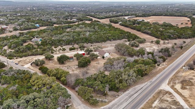 192 River Trail, Pipe Creek, TX 78063