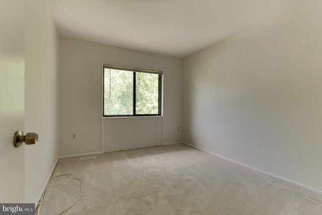 9830 SWEET MINT DR, Vienna, VA 22181