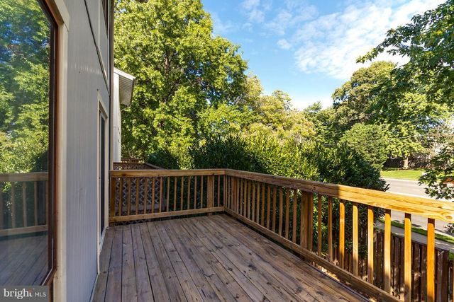 9830 SWEET MINT DR, Vienna, VA 22181