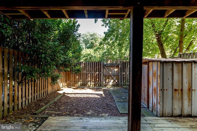 9830 SWEET MINT DR, Vienna, VA 22181