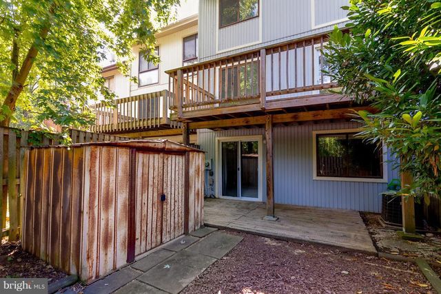 9830 SWEET MINT DR, Vienna, VA 22181