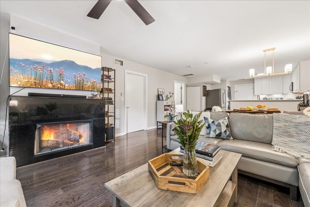 1812 S Clark Street 13, Chicago, IL 60616