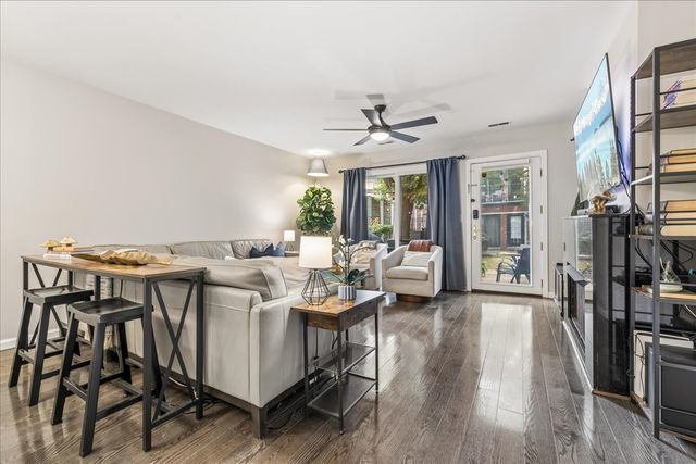 1812 S Clark Street 13, Chicago, IL 60616