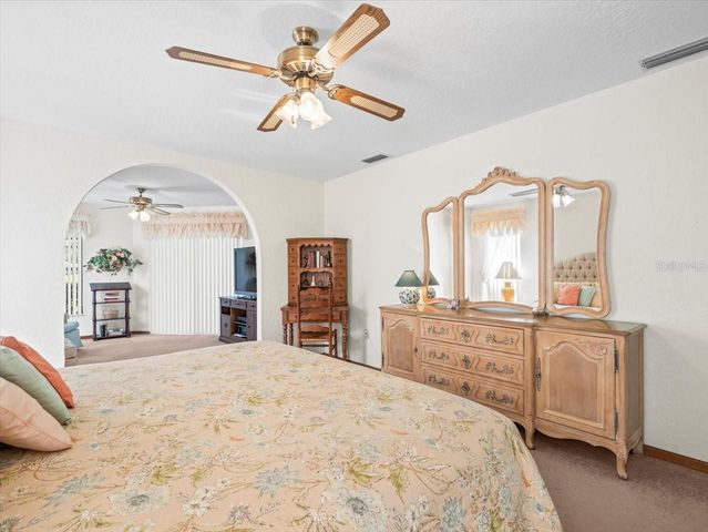 9630 SOUTHERN BELLE DRIVE, Weeki Wachee, FL 34613