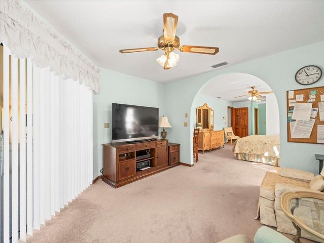 9630 SOUTHERN BELLE DRIVE, Weeki Wachee, FL 34613