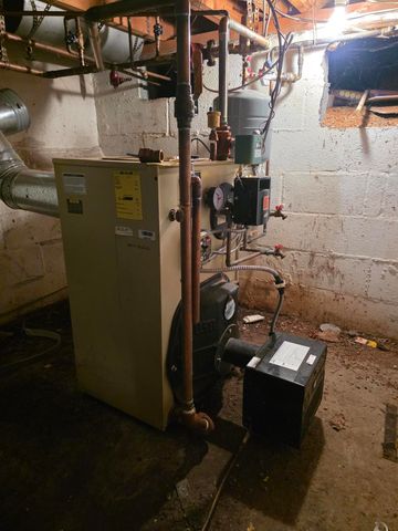 689 Glen Road, Jay, NY 12941