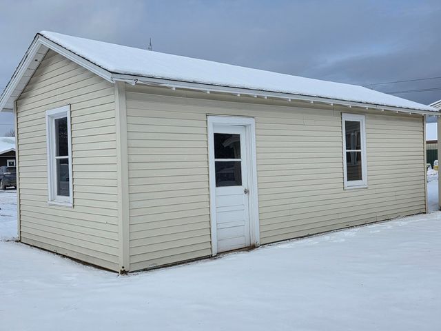 689 Glen Road, Jay, NY 12941